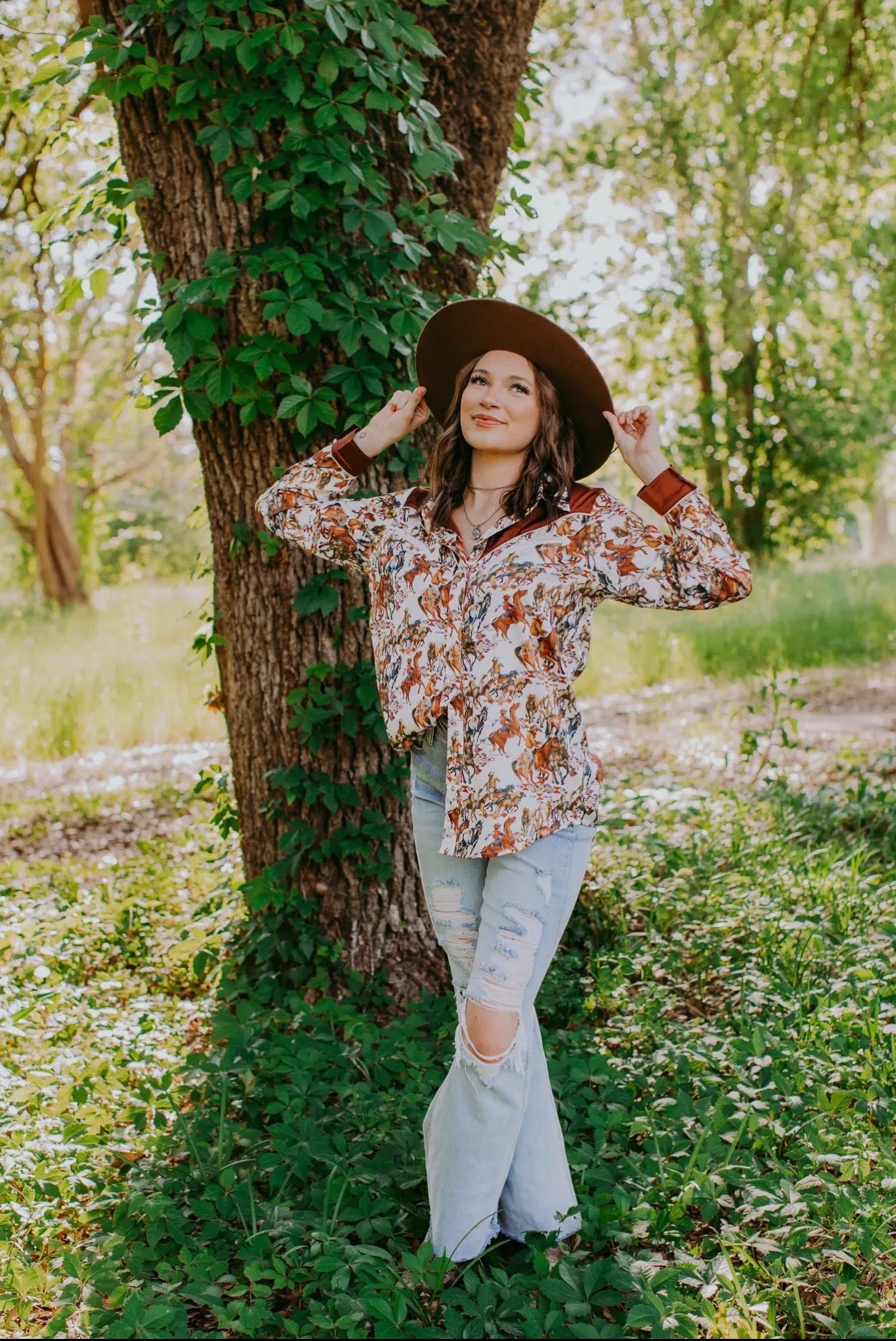 WOMEN’S BUCKAROO LONG SLEEVE BUTTON UP